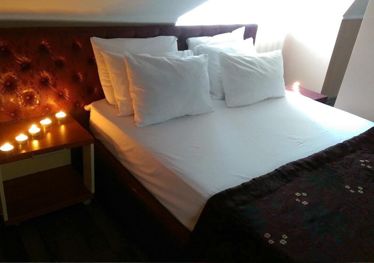 Emperum Nelson Hotel Кишинев Екстериор снимка
